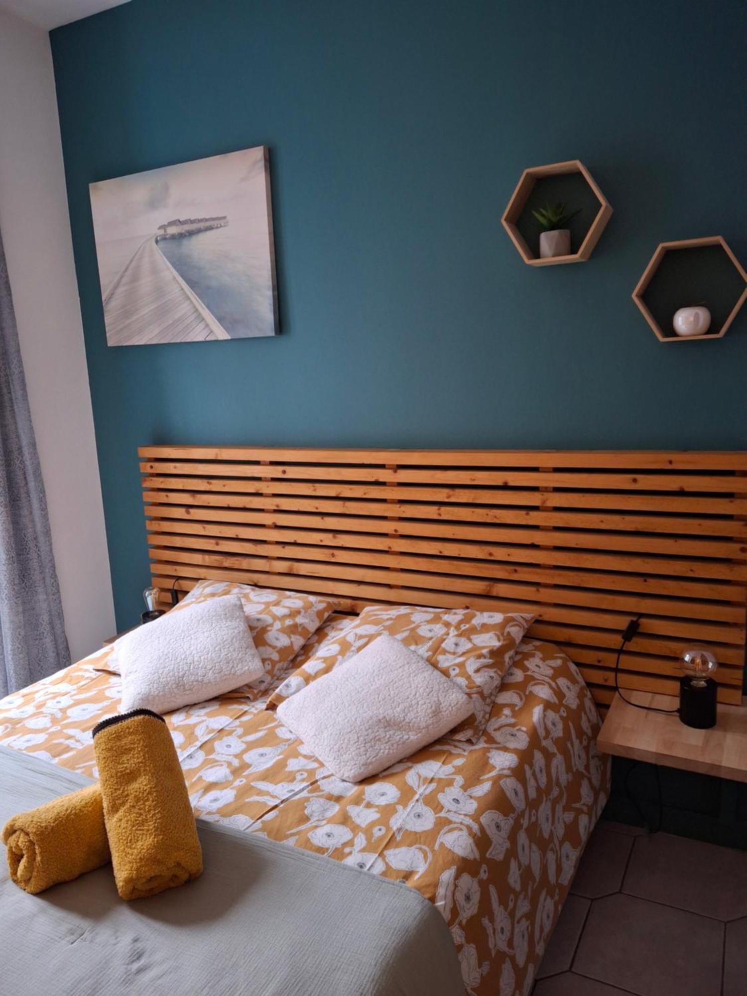 Beau Studio Avec Balcon Bagnères-de-Bigorre Esterno foto